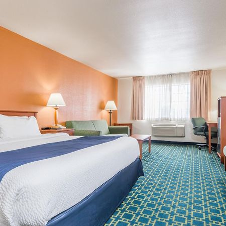 Hotel Baymont By Wyndham Santa Fe Zimmer foto